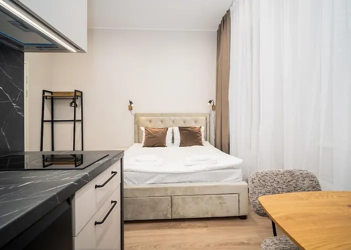 Apartmán Airport-bus - 13 North - Comfort 7 *