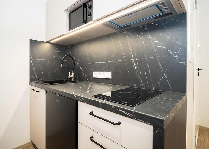 Apartmán Airport-bus - 13 North - Comfort 7